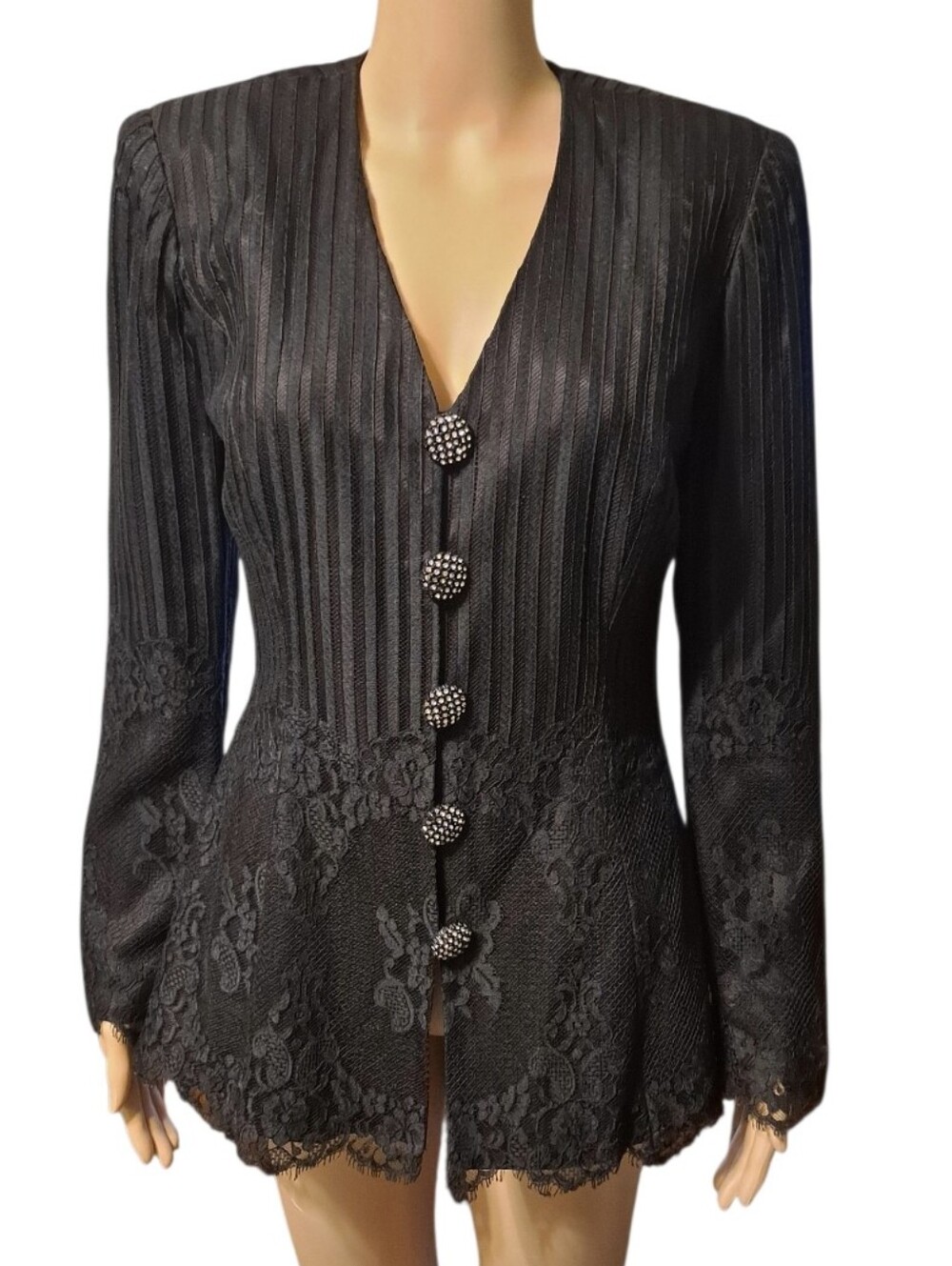 Karen Lawrence By Matthew Black Lace-Trim Long Sleeve Button Front Top